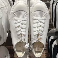 無印良品小白鞋